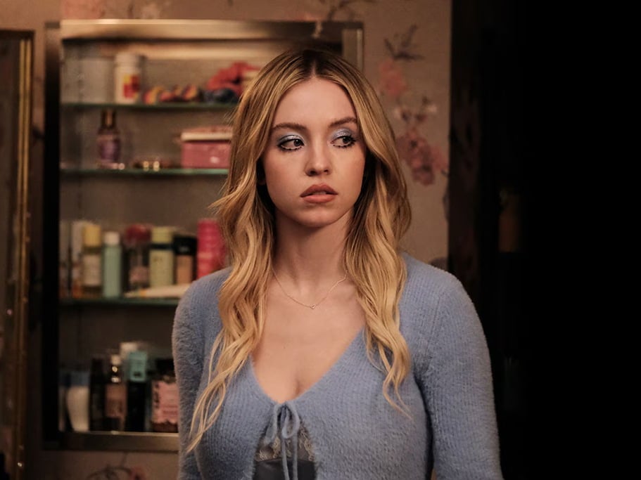 《高校十八禁 3》席德妮史威尼 Sydney Sweeney OnlyFans 嬰兒裝曝光！影評人：「劇情已失焦！」