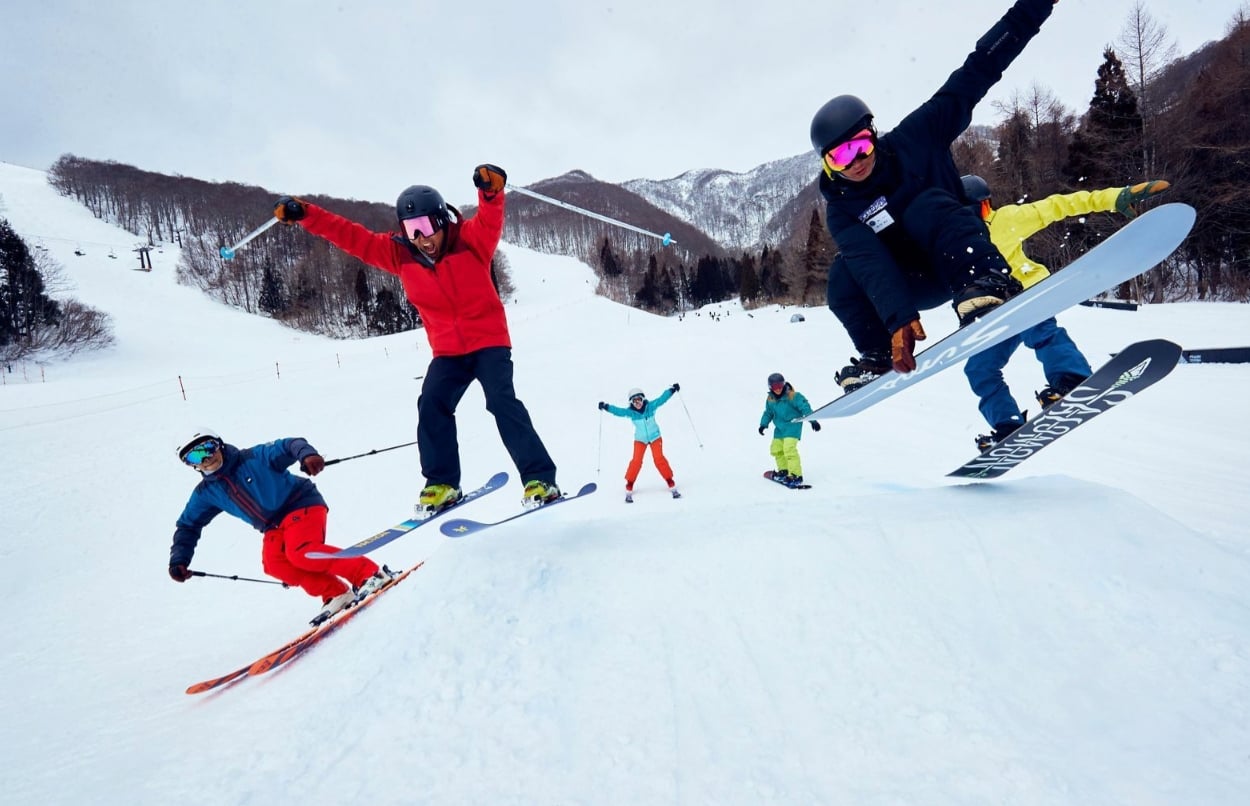星宇航空 × 星野集團推出「星星相遇」專案！北海道 TOMAMU 、仙台磐梯山溫泉⋯兩大滑雪方案一次看！