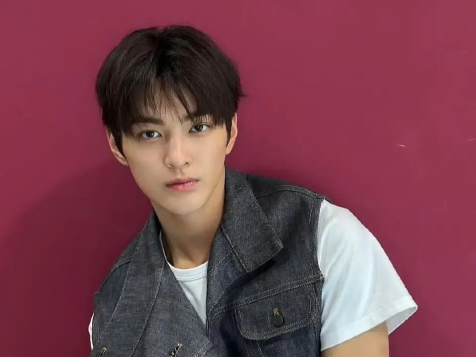 2026 圓臉男生髮型推薦：7 款臉型顯瘦髮型，頭大也能瞬間修飾！