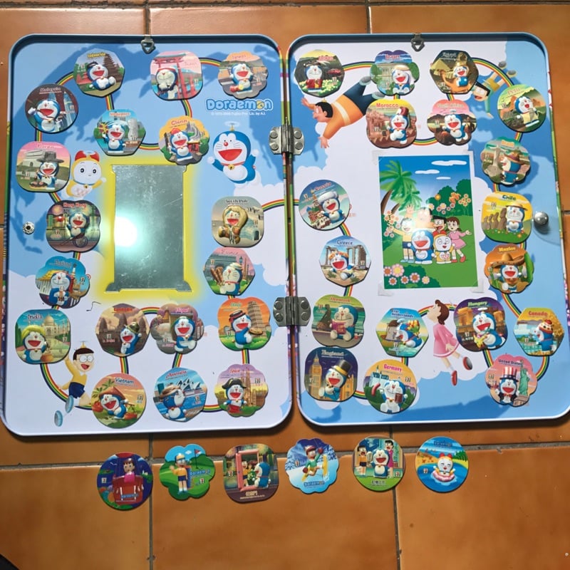 超商集點商品懷舊歷史 15 樣回顧：Hello Kitty 別針、哆啦 A 夢風扇筆⋯都是童年回憶！