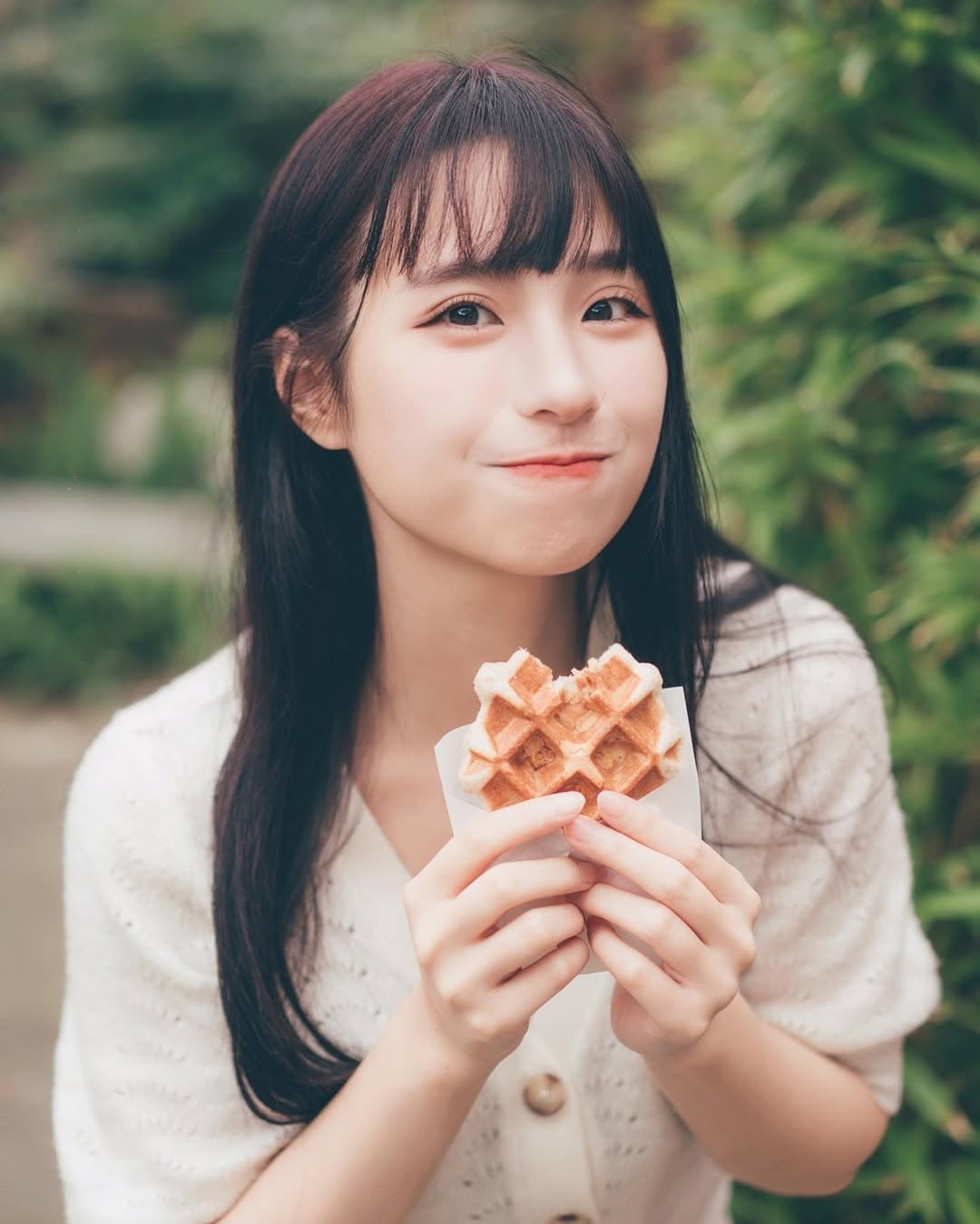 蘋蘋澎澎參加路跑影片身高 160 姣好身材藏不住！168 斷食法、HIIT 高強度運動⋯減肥瘦身身材維持技巧曝光！