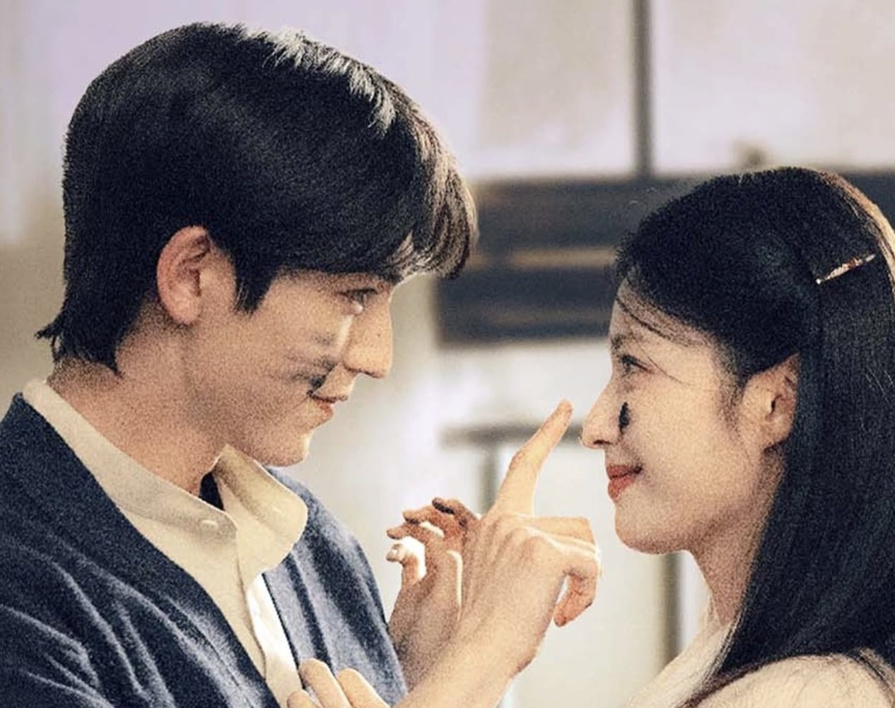 張凌赫《這一秒過火》18cm 身高差海報曝光！叔嫂禁忌戀登最受期待冠亞軍，傳 5 月底上線!