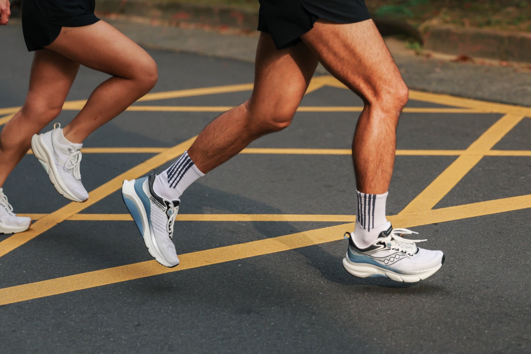 Saucony OMNI 23 ST 緩震支撐旗艦鞋款強勢登場！輕量、緩震、穩定一次滿足！