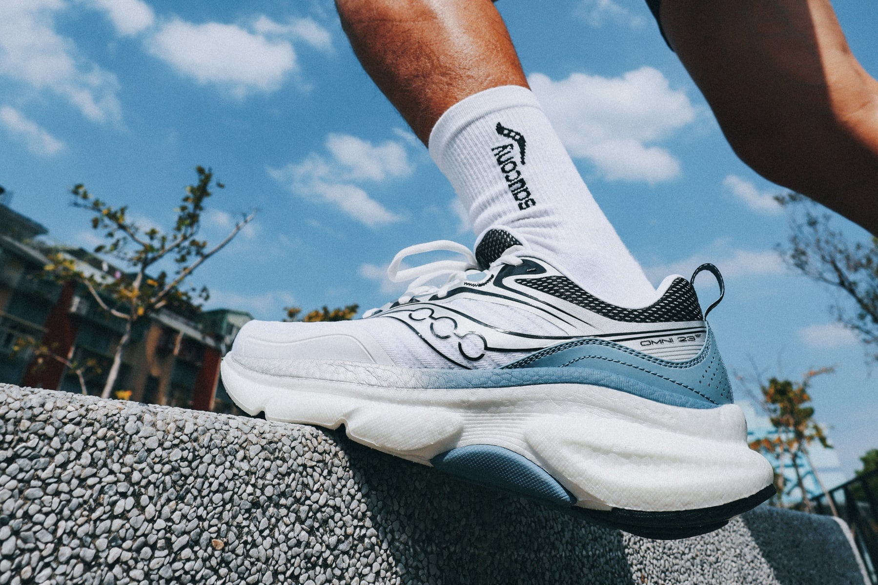 Saucony OMNI 23 ST 緩震支撐旗艦鞋款強勢登場！輕量、緩震、穩定一次滿足！