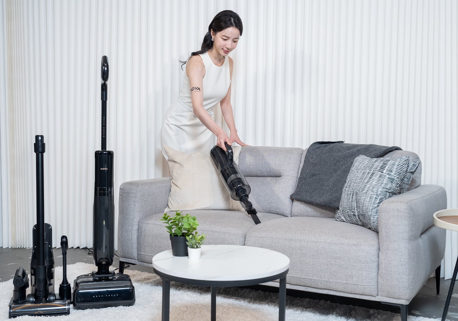 恆隆行獨家代理 AI 智慧家電品牌 MOVA！8 款清潔寵物家電首波登台，掃地機器人、洗地機一次看！