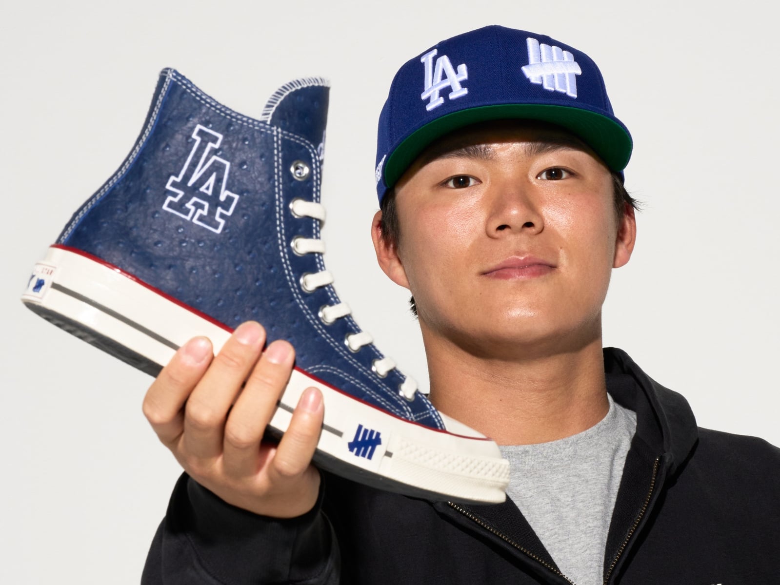 道奇 × UNDEFEATED × Converse Chuck 70 台灣發售公開！山本由伸帥氣演繹、全球 6734 雙！