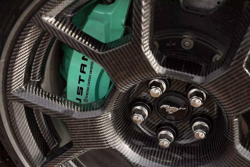 福特野馬 Mustang Dark Horse SC 發表！馬力、售價、內裝亮點一次看！