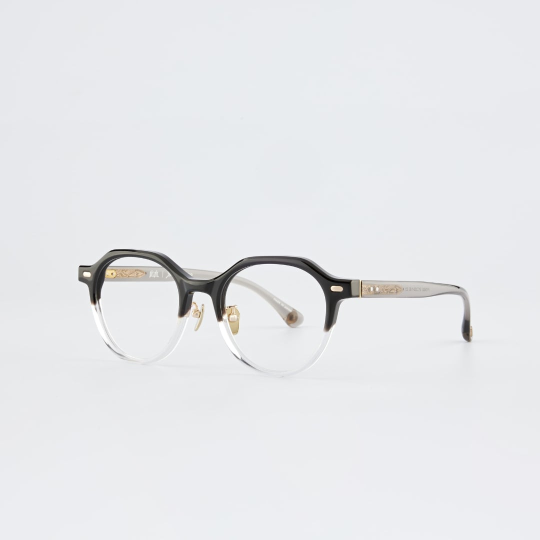 pls.pls. × 殷振豪聯名眼鏡登場！賽璐珞工藝藏隱形銅針細節，台式美學再進化