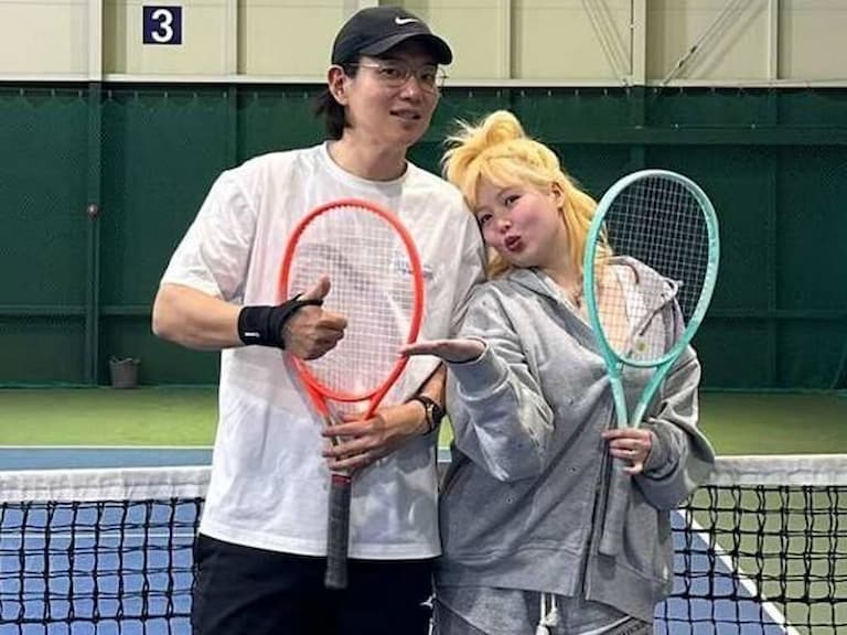 泫雅近況曝光！和老公龍俊亨打網球臉型變化掀討論，本人親自回應了！