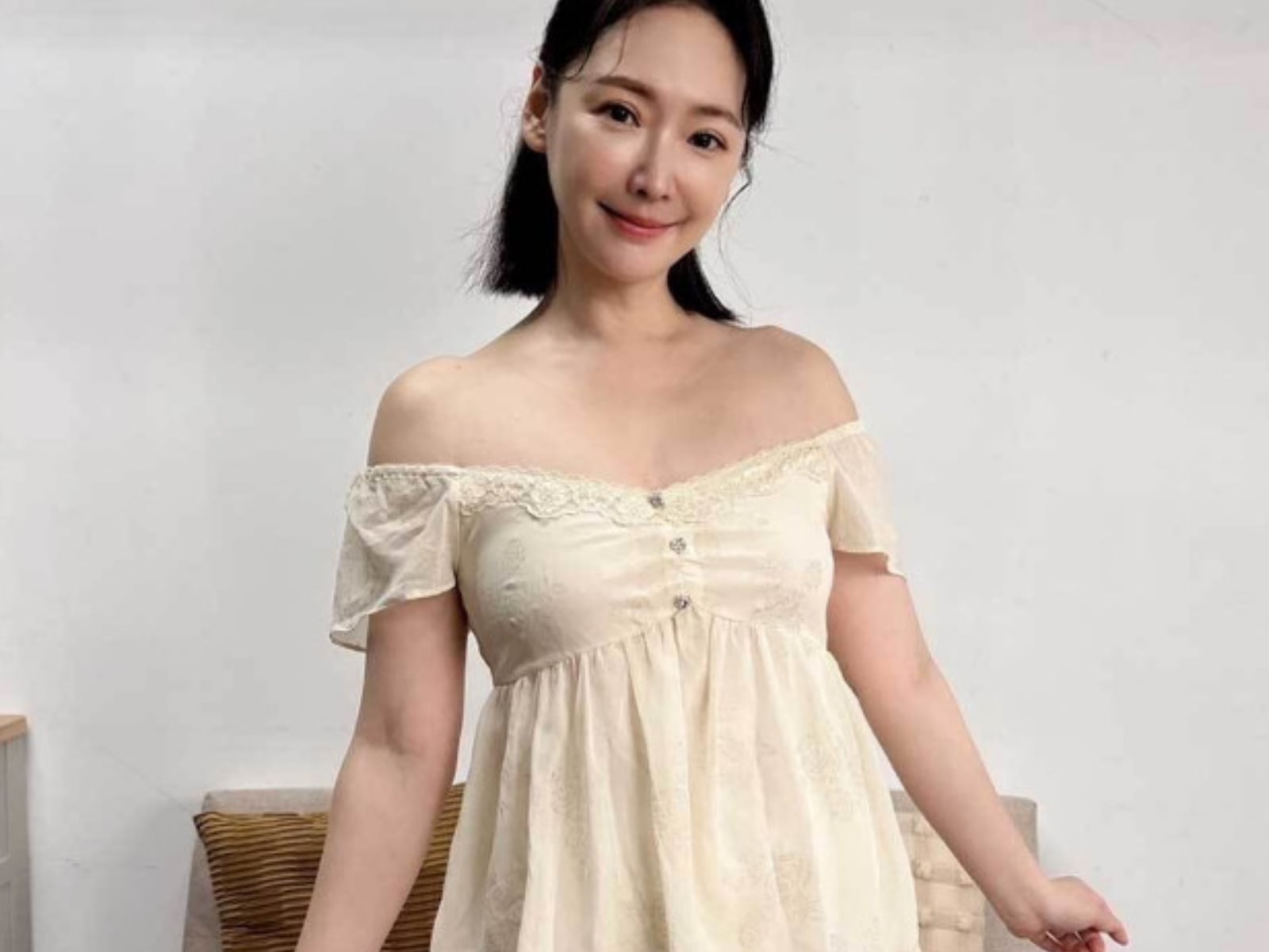 王俐人驚喜現身 SWAG《華語AV復興大作戰》！氣質女神換上性感蕾絲睡衣擔任特別嘉賓！