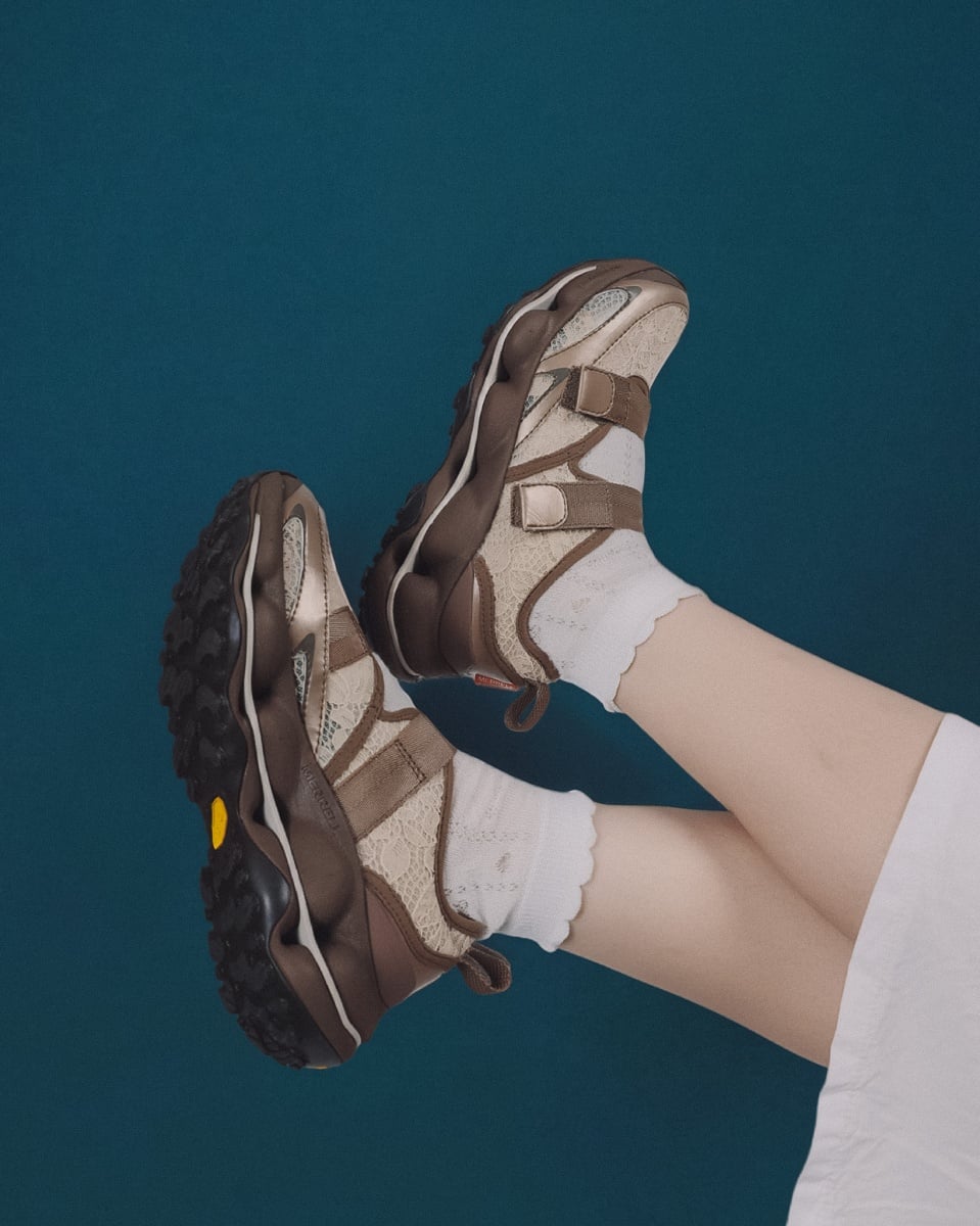 MERRELL 全新 5 款運動瑪莉珍鞋正式發表！舉辦《步履顯影》攝影展詮釋「芭蕾 x 戶外機能」美學！