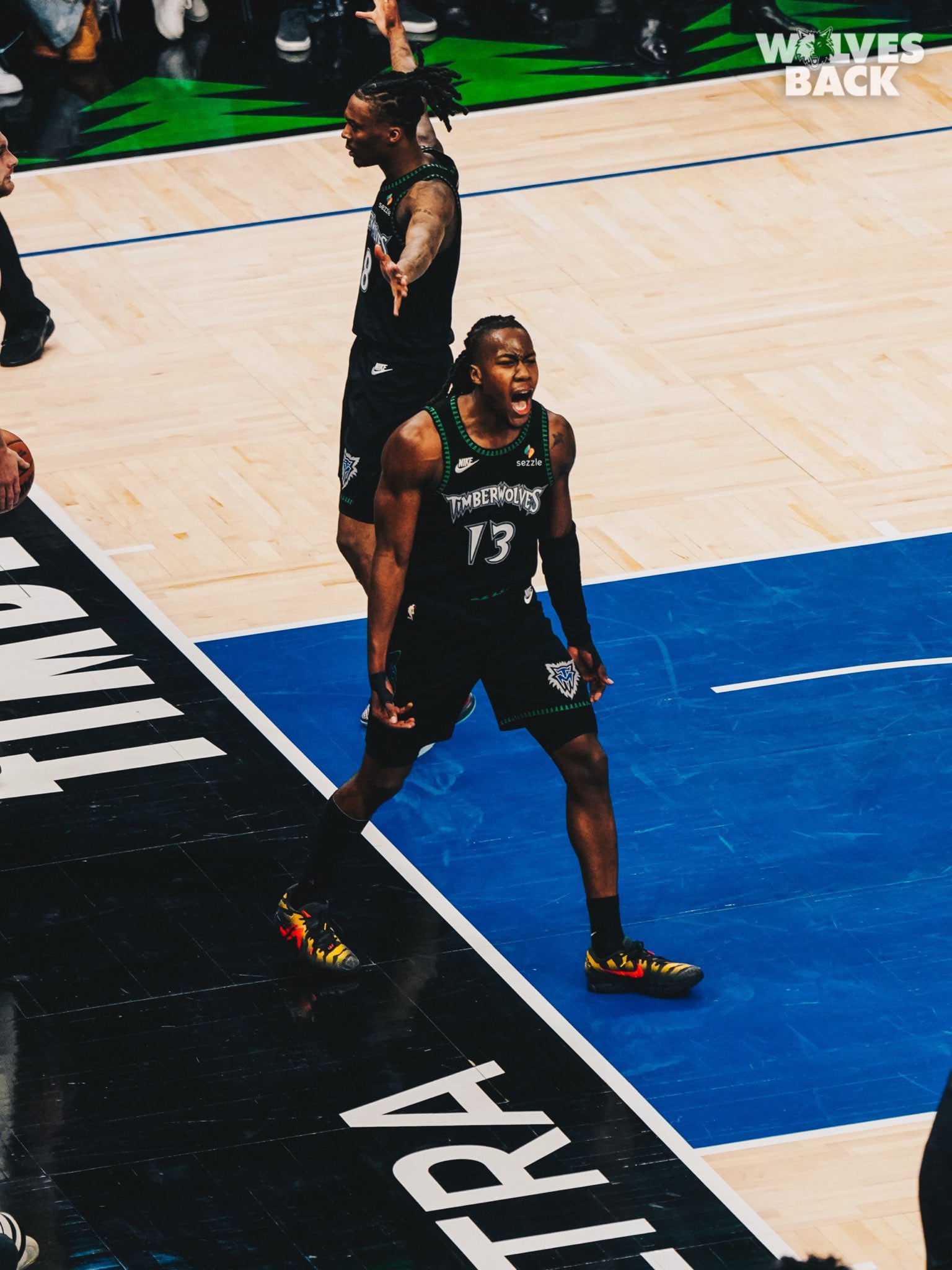 NBA／Ayo Dosunmu 狂轟 43 分徹底打爆金塊！灰狼 3：1 率先聽牌！