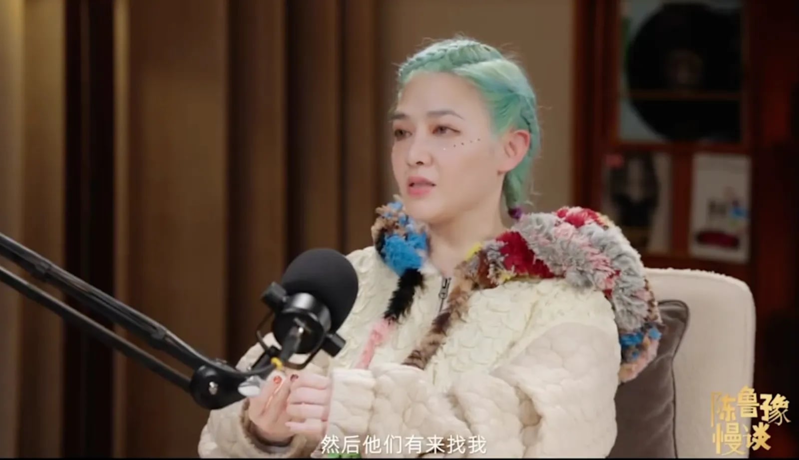 范曉萱開唱留空位悼大 S、淚拒《浪姐》邀約！「第一條件就做不到」小S、阿雅現場淚崩  ！