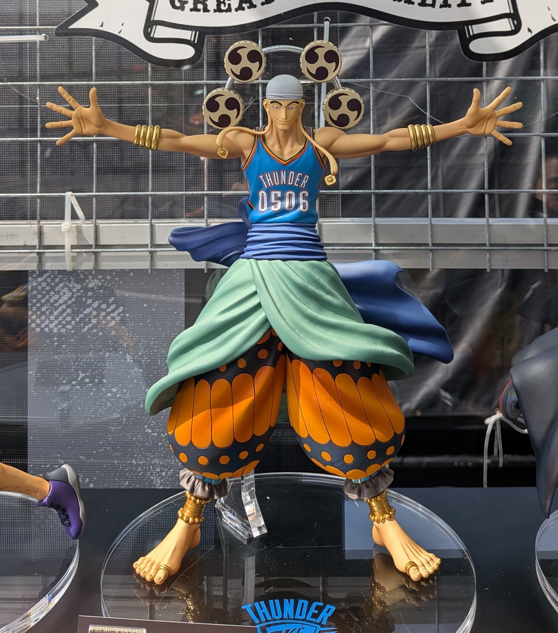 《航海王》× NBA 聯名模型太帥！魯夫 5 檔穿湖人球衣、索隆配賽爾提克⋯10 位角色球衣號碼藏生日彩蛋！