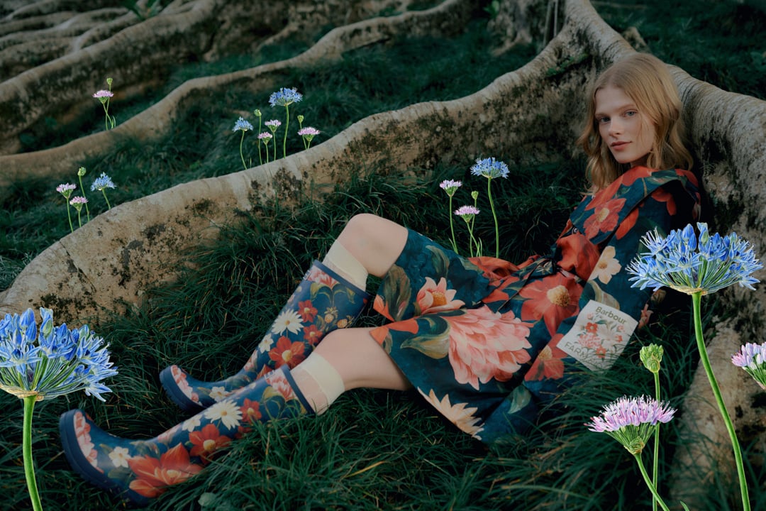 Barbour × FARM Rio 聯名回歸！英倫花卉 × 巴西熱帶風情碰撞，5 款必收單品售價曝光！