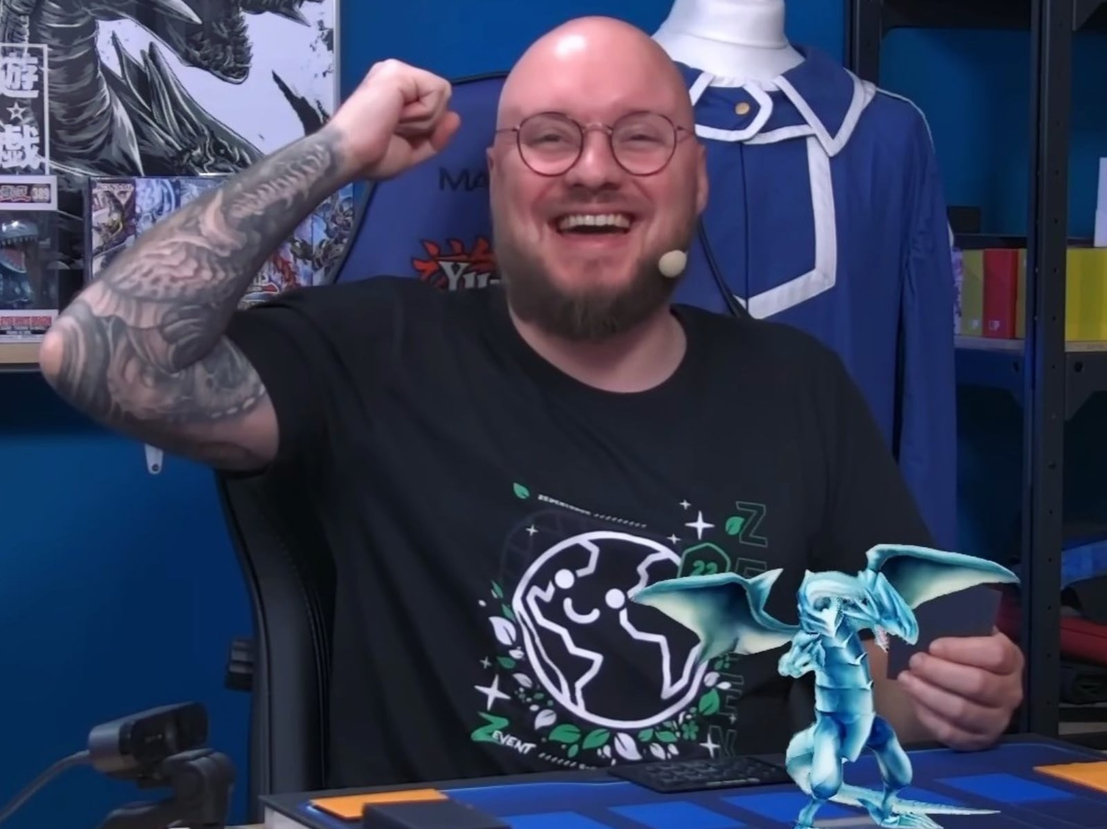 《遊戲王》動畫場面成真！法國實況主自製 3D 決鬥系統，怪獸從實體卡片中真的「召喚」出來