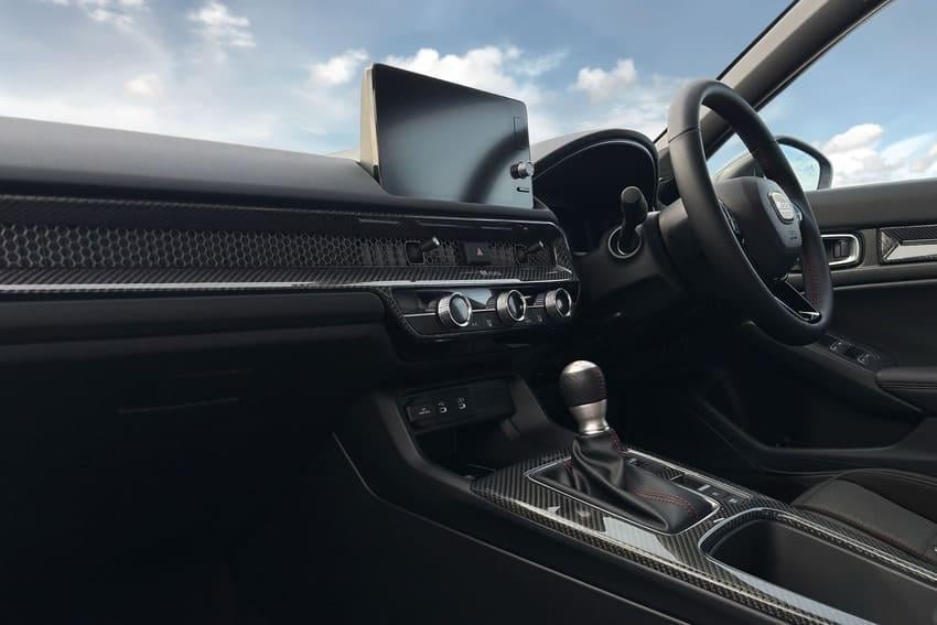 光岡汽車 M55 RS 正式發表！Honda Civic 化身美式肌肉車、限量僅 55 台！