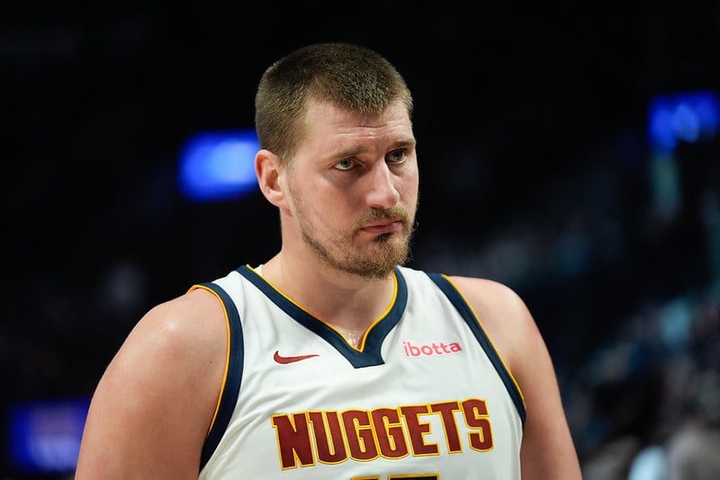 NBA／Nikola Jokic 驚傳「內褲被偷」！G4 賽後淋浴發現內褲不見當場傻眼⋯