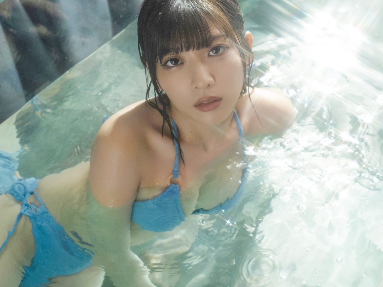 「南台灣最頂啦啦隊女神」瑟七首本寫真《微澀・微瑟》開賣！背部全裸突破尺度，限定特裝版預購再抽親簽拍立得！【野生抓正妹】