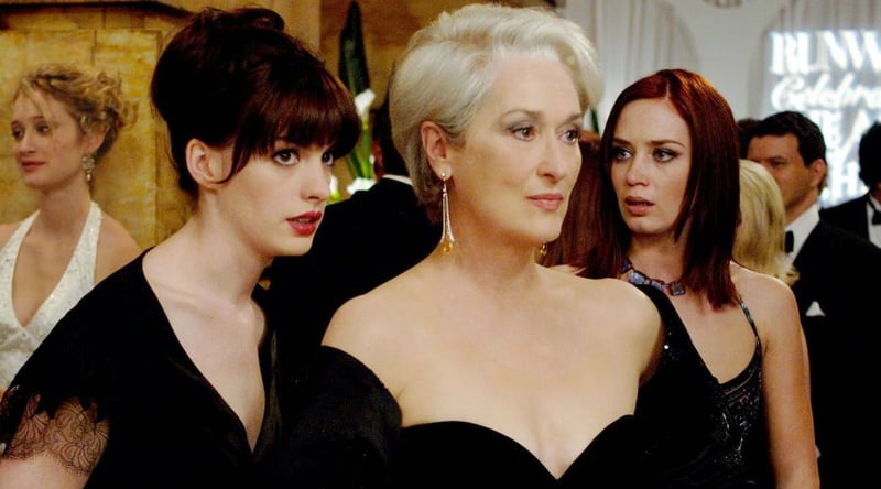 時尚題材電影推薦：《穿著 Prada 的惡魔2》、《第凡內早餐》、《霓裳魅影》⋯這 10 部快加入片單！