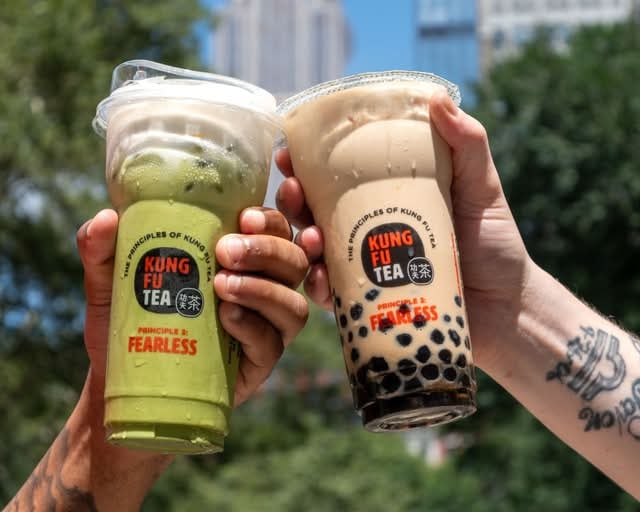 2026 國際珍奶日優惠手搖品牌總整理！再睡五分鐘買一送一、迷客夏第二杯五折⋯我還不喝爆！