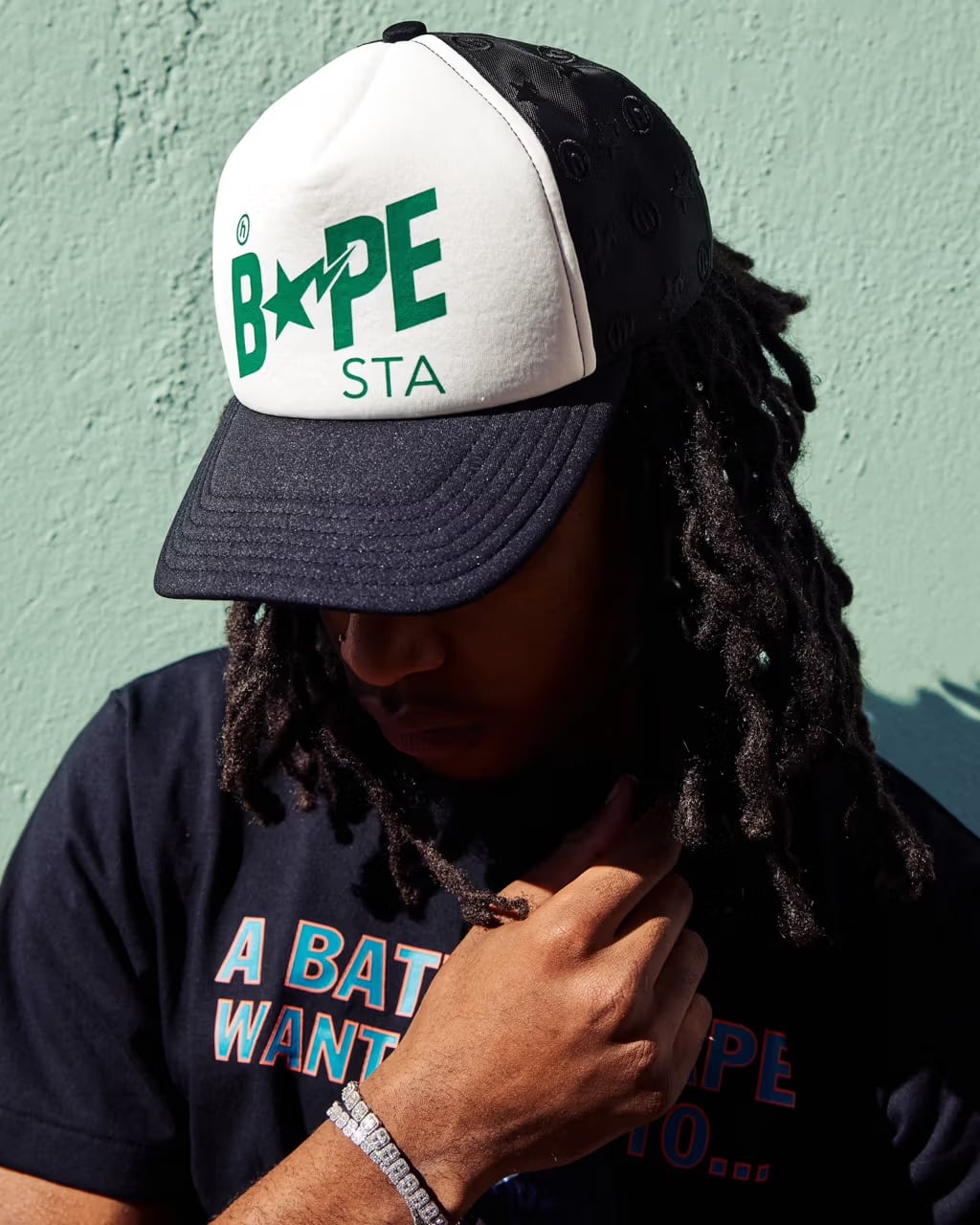 HIDDEN.NY × BAPE 聯名系列登場！經典網帽、鯊魚外套、BAPE STA 全新配色一次看