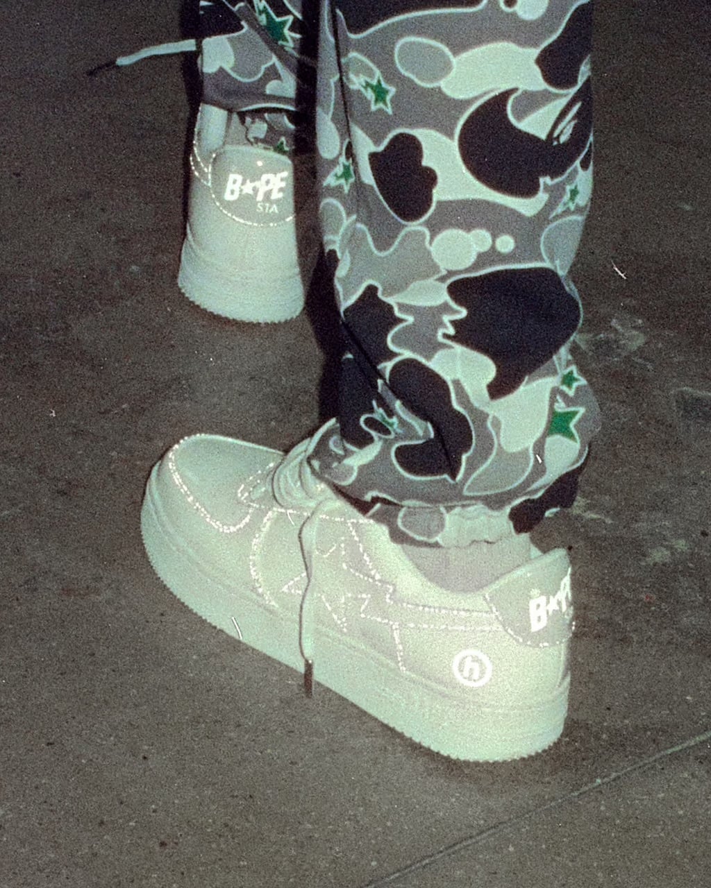 HIDDEN.NY × BAPE 聯名系列登場！經典網帽、鯊魚外套、BAPE STA 全新配色一次看