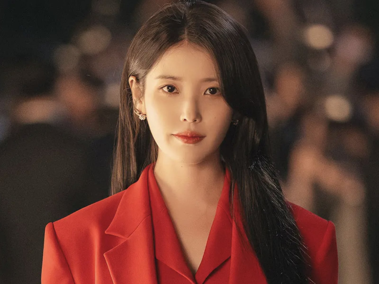 IU 李知恩、邊佑錫《21世紀大君夫人》收視破 10.6%！中國盜版猖獗無正式授權卻有大量評分！