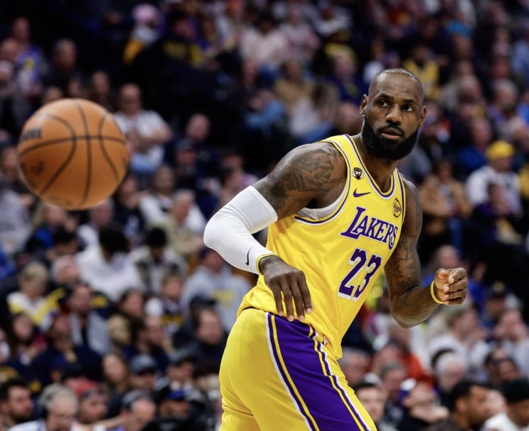 NBA／詹皇 LeBron James 主場關門戰 16 連勝終結！18 年不敗紀錄今日崩毀！