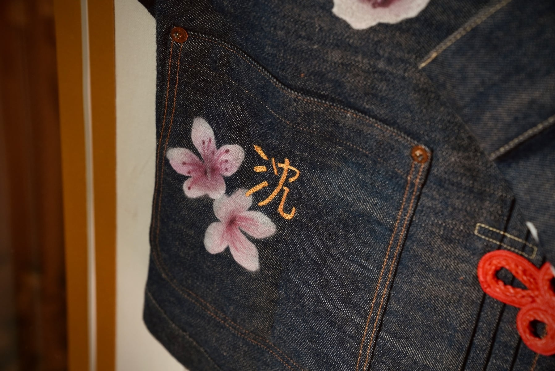 Levi’s® × ROSÉ 台北快閃正式登場！華山限定 3 天、典藏單品＋LYNN CAMI 獨家首賣一次看