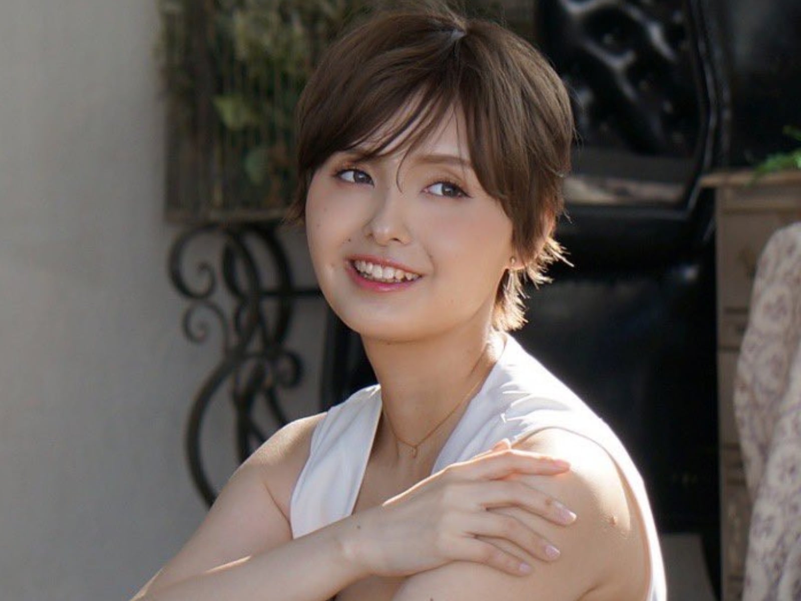 短髮美女人妻「水原冴香」降臨 Madonna！老公外遇竟成為出道契機！【老司J開車】