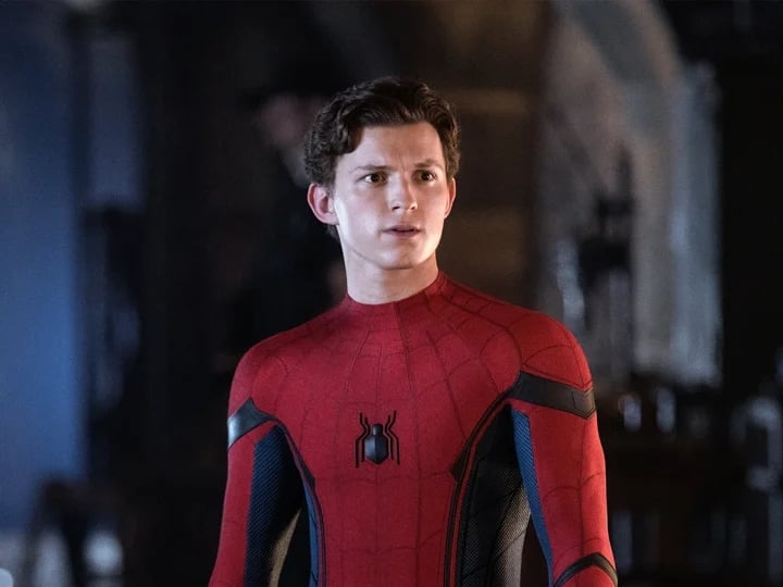 湯姆霍蘭 Tom Holland 戒酒後推出無酒精啤酒品牌！直言：「酒精是極度危險的東西！」