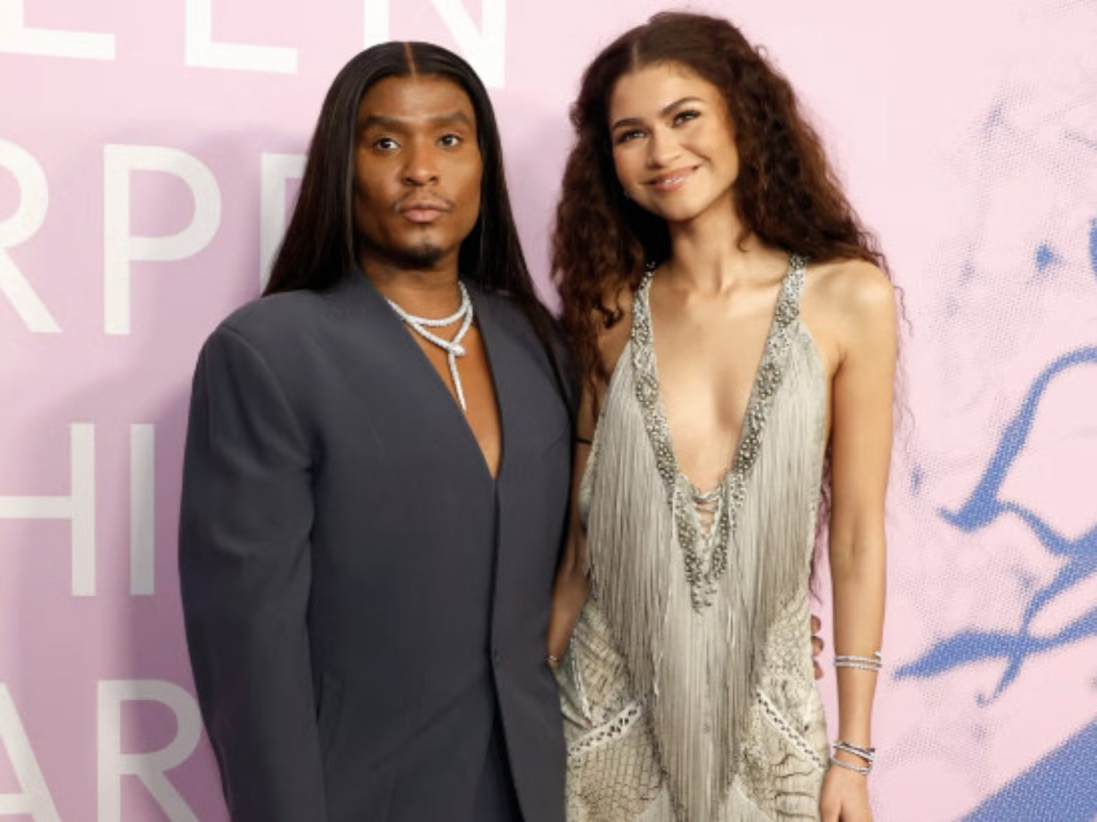 千黛亞 Zendaya 缺席 2026 Met Gala！御用造型師 Law Roach 獨挑大樑穿訂製 Ami Paris 西裝亮相！