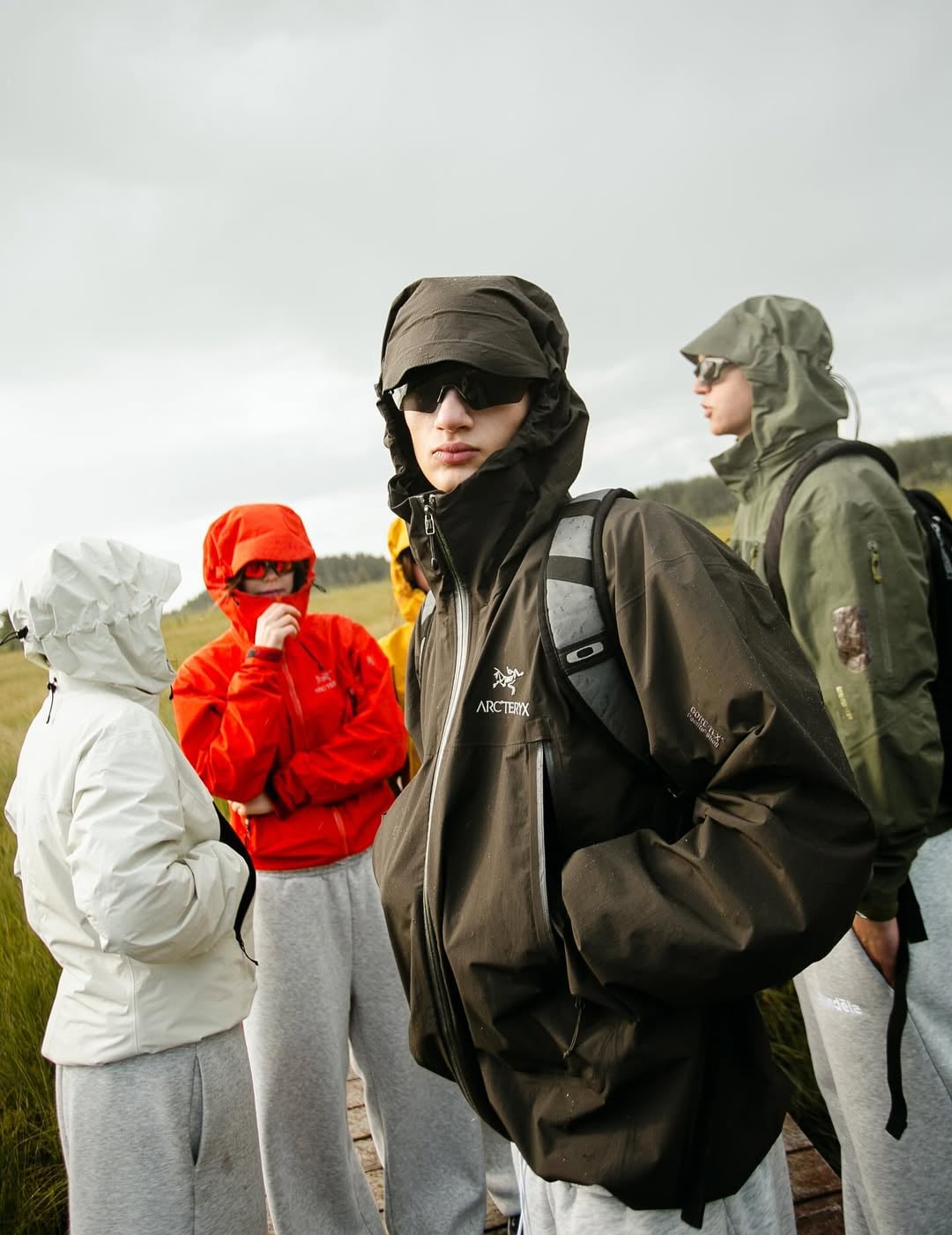 Arc'teryx 始祖鳥為何爆紅？Drake、甜茶都在穿！一篇搞懂 Alpha、Beta、Gamma 系列差在哪