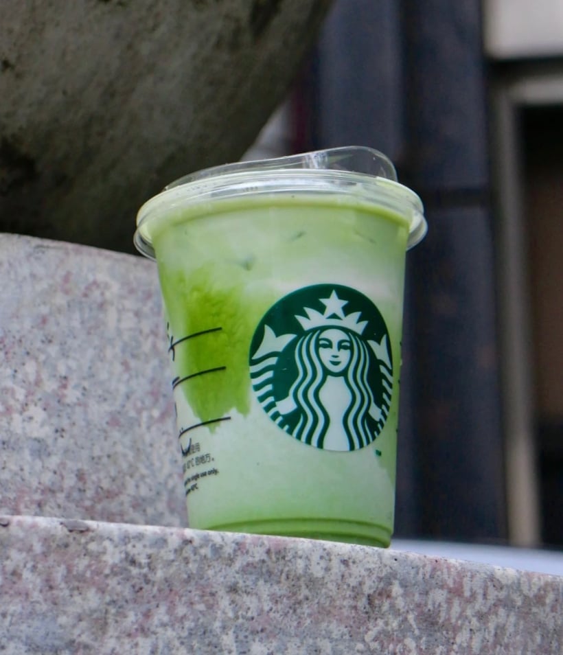 星巴克隱藏點法曝光！離職店員推薦 5 大必喝飲品：冰搖檸檬果茶、維也納那堤⋯這樣點最好喝！