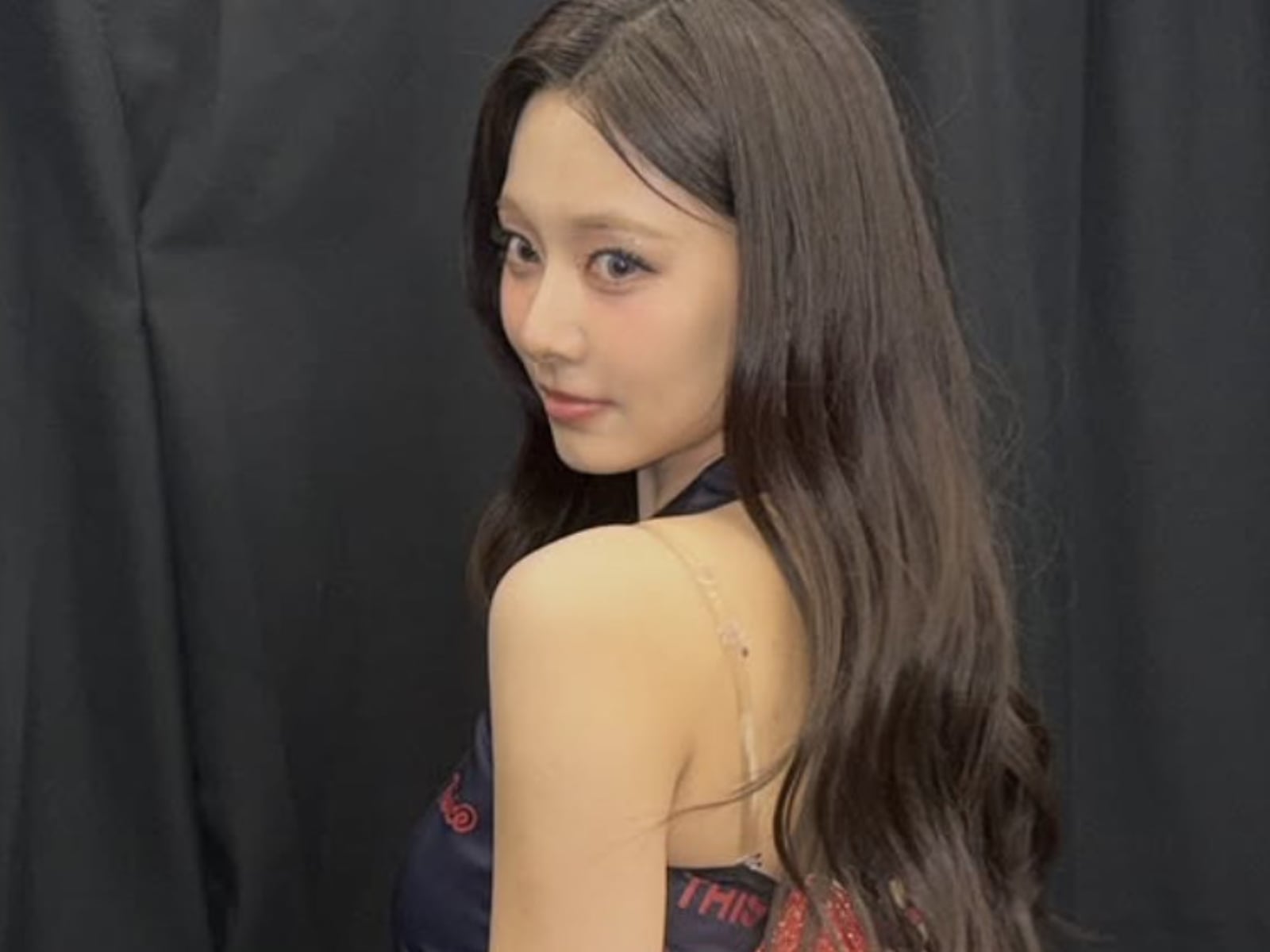 TWICE 周子瑜回台單飛有譜！爸媽密設「瑜海娛樂」公司，經紀、演藝項目全包辦！