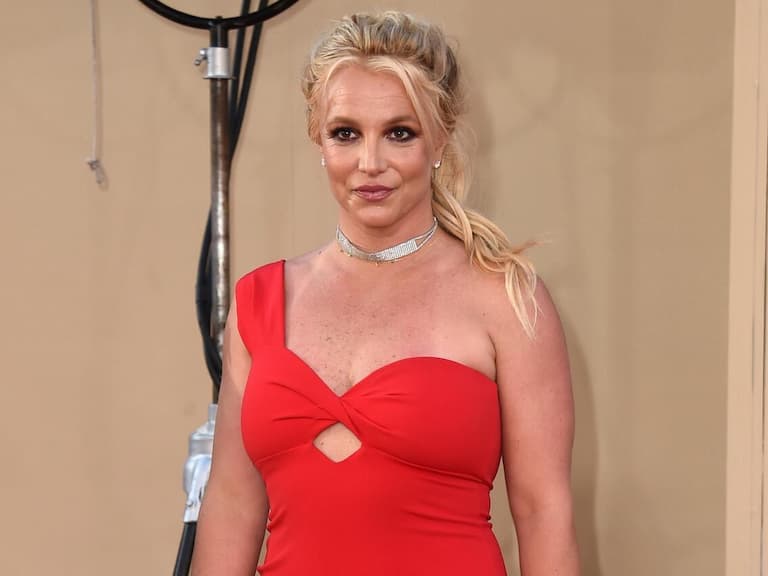 小甜甜布蘭妮 Britney Spears 酒駕案判免坐牢！律師揭她心理狀態：「非常良好！」