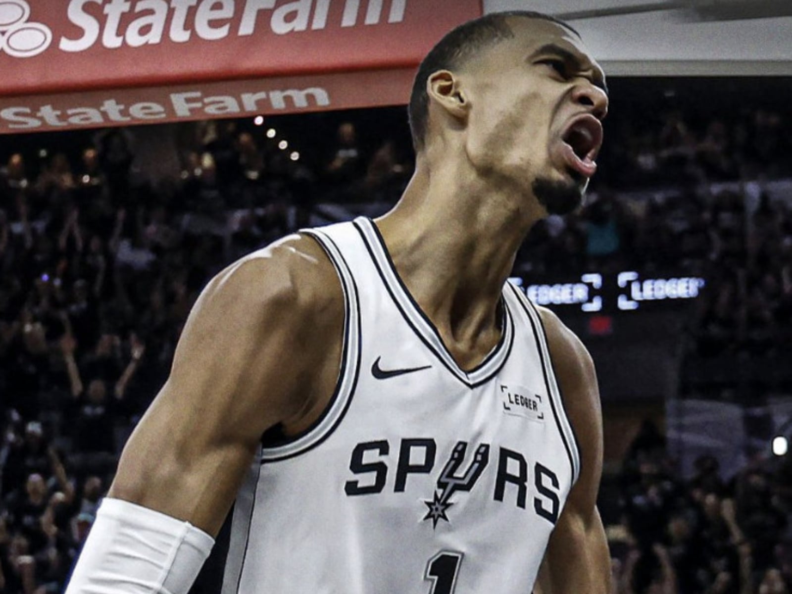NBA／灰狼遭馬刺血洗 38 分創隊史最慘紀錄！Victor Wembanyama 季後賽前 6 戰寫 NBA 歷史！