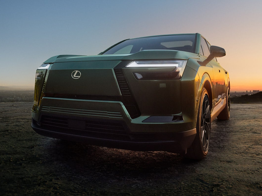 Lexus 首款 3 排座純電 SUV「TZ」全球首發！全長 5.1m 豪華內裝＋今冬日本開賣