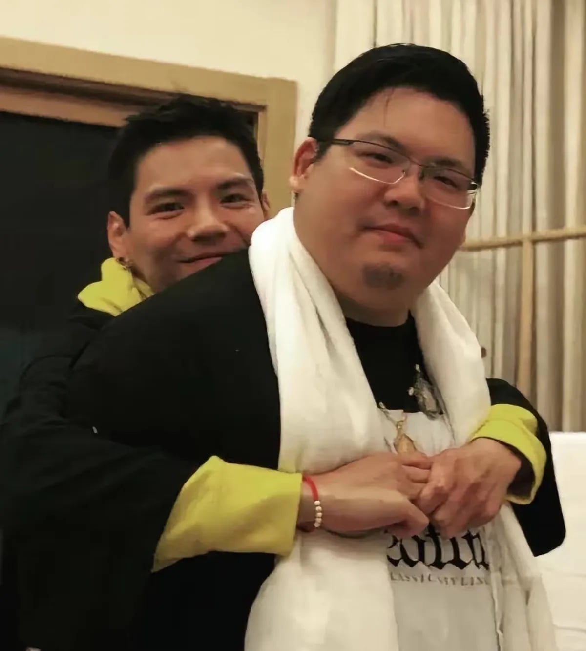 向佐向佑
