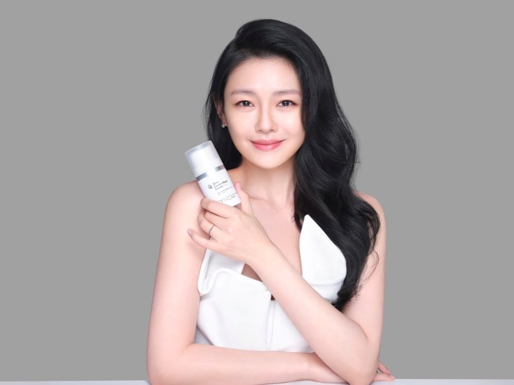 大S 徐熙媛女兒玥兒開通 IG！追蹤名單見媽媽帳號，網鼻酸：「媽媽永遠守護你！」