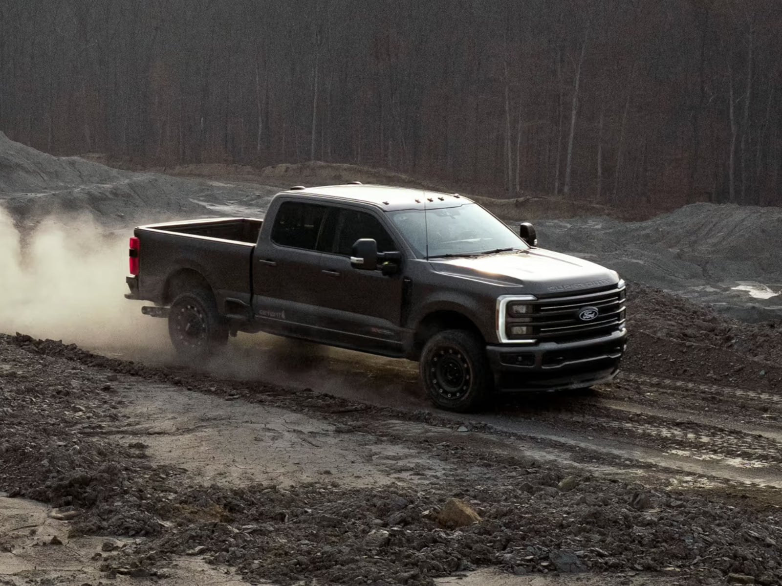 工裝界傳奇聯手造車！Ford 與 Carhartt 推 130 年工人精神皮卡⋯工裝迷、卡車愛好者準備好！