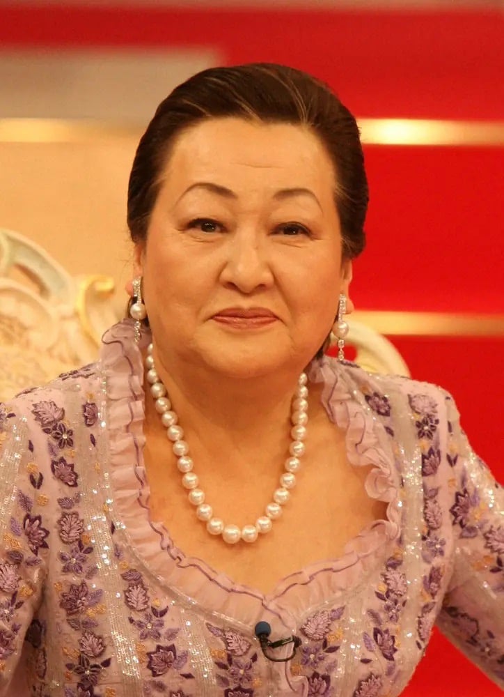《地獄占星師》原型人物「細木數子」是誰？銀座女王、六星占術、負面爭議⋯8 件事快認識！