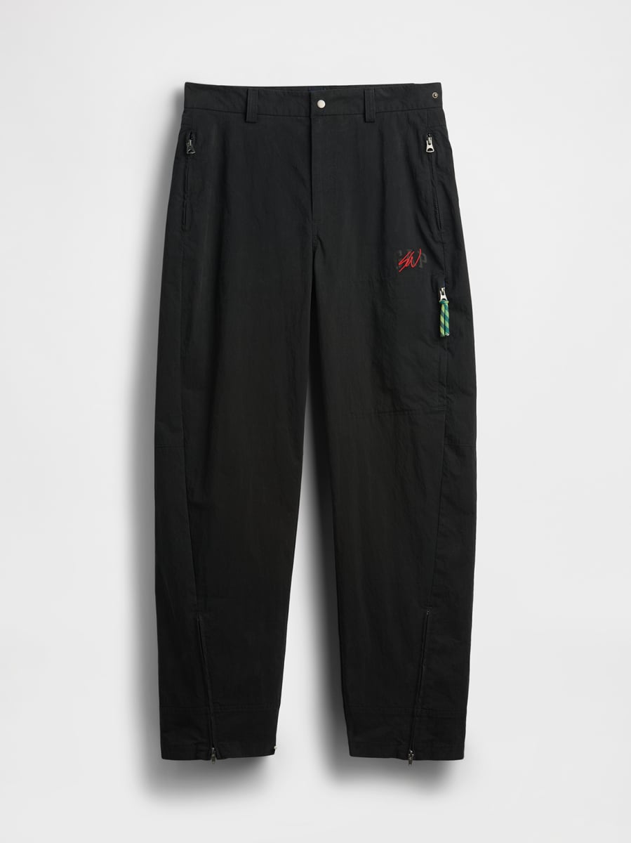 Gap 話題雙聯名登台！Sean Wotherspoon 復古丹寧 × 貝嫂 Victoria Beckham 極簡剪裁，售價、開賣時間一次看