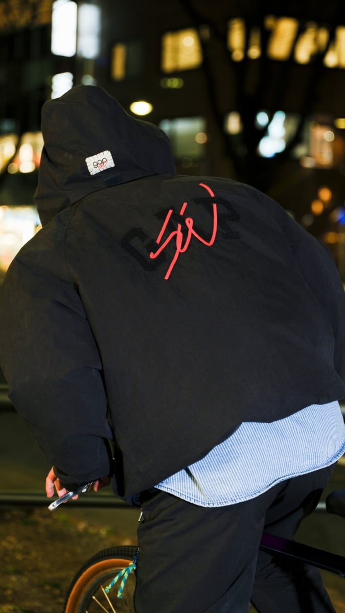 Gap 話題雙聯名登台！Sean Wotherspoon 復古丹寧 × 貝嫂 Victoria Beckham 極簡剪裁，售價、開賣時間一次看