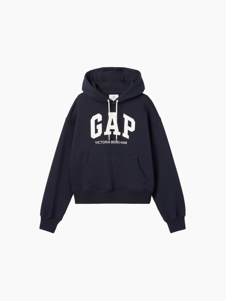 Gap 話題雙聯名登台！Sean Wotherspoon 復古丹寧 × 貝嫂 Victoria Beckham 極簡剪裁，售價、開賣時間一次看