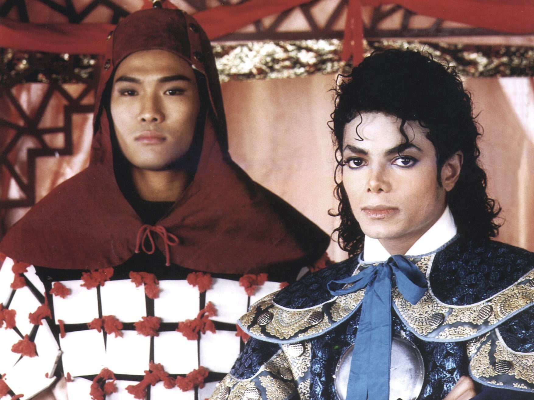 麥可傑克森 Michael Jackson 昔日古裝照驚見杜德偉！親揭拍攝過程：「他就像小孩一樣純真！」