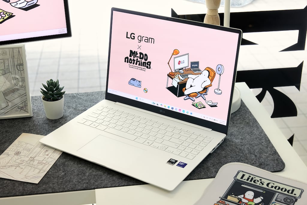 LG gram Pro 新品攜手韓國人氣插畫家 Mr. Donothing 打造最潮放空學!極致 AI 效能奪回生活留白權,結合聯名週邊成就行動美學天花板!用最強裝備換取更純粹的從容生活!