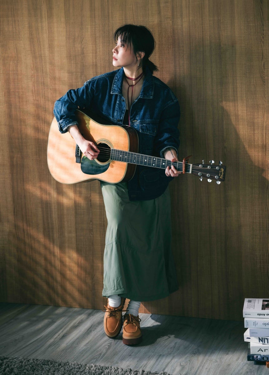 鄭宜農入圍第 37 屆金曲最佳台語女歌手！與 Timberland 合作「踢不爛的妳」上腳經典帆船鞋！