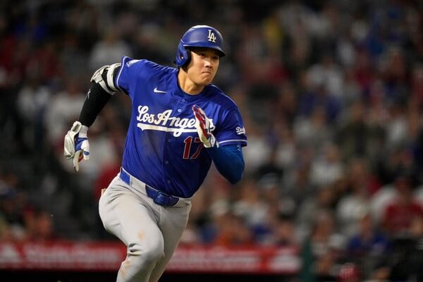 MLB／大谷翔平本季首支三壘安打灌 5 打點！道奇 15 比 2 痛宰天使奪 4 連勝！